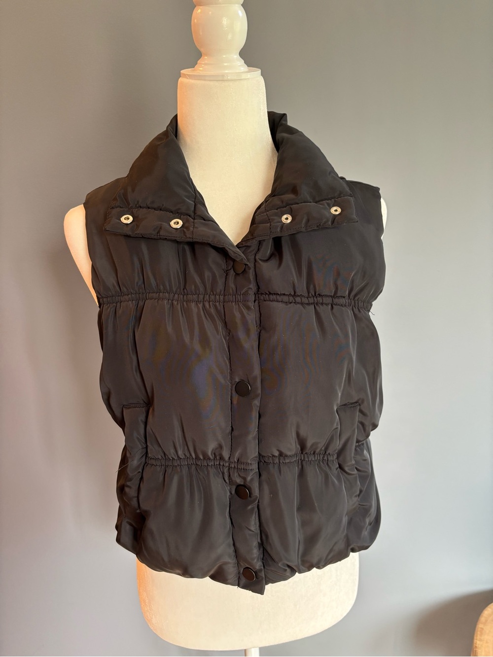 Fashion Nova Black Puffer Vest